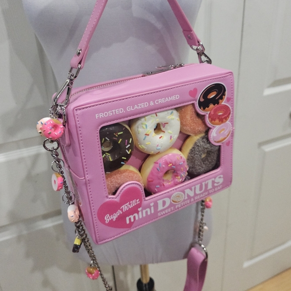 Dolls Kill Sugar Thrillz Donut Looking Like A Snack Crossbody Bag Pink Purse 💗 - Picture 13 of 16